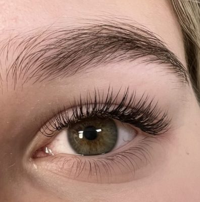 Eyelash Extensions: The Cons